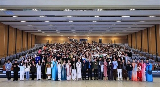高雅艺术进校园！福建省实验闽剧院《福“见”儒林》沉浸式登陆福州工商学院